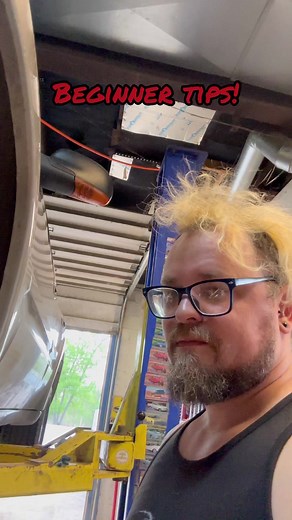 Basic beginner tips! #mechanic | Carl's Garage