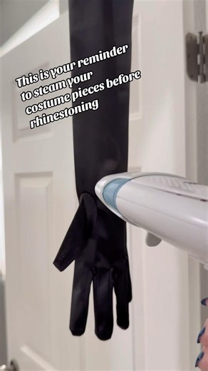 Burlesque Tips #burlesque #burlesqueperformer #burlesquelife #burlesqueshow #rhinestones