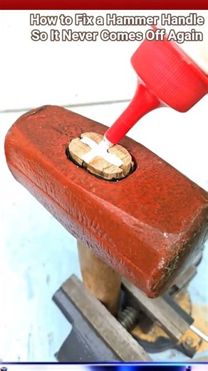 How to Fix a Hammer Handle So It Never Comes Off Again #shorts #woodworking #carpenter
