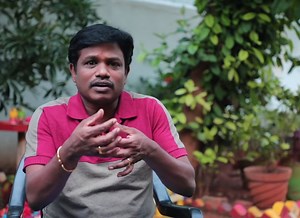 114K views · 2.5K reactions | செல்போன்ல இவ்ளோ comedy இருக்கா藍藍 | Madurai Muthu | Facebook