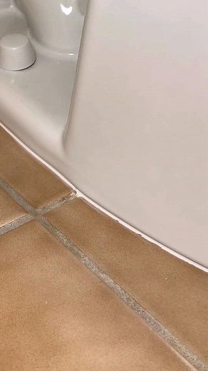 HOW TO INSTALL A TOILET! #new #newvideo #how #howto #tips #tricks #hack #hacker #life #lifehacks #fy | HD Plumbers. | Facebook