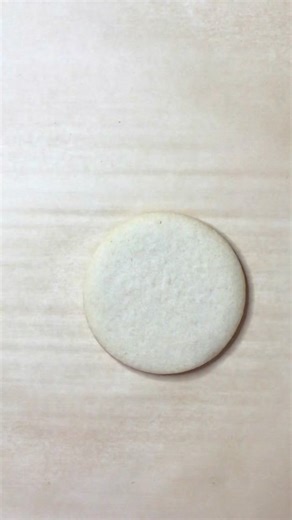 Christmas lights cookie!! #hobbybaking #asmrbaking #royalicing #royalicingart #decoratedsugarcookies #cookiesofinstagram #christmaslights #christmaslightscookie #christmascookies #haveablessedday | Sweet Blessings Bakery - Leah Jenkins