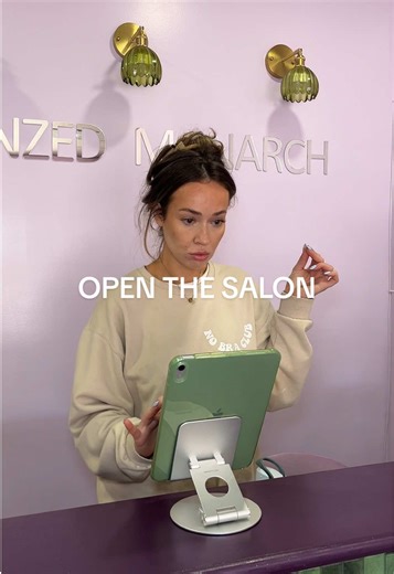 Open the Salon: Retail Wall Feedback for Spray Tan Salon