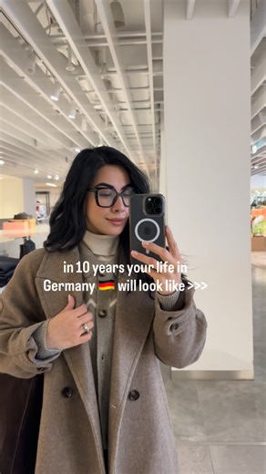 Sakunts Srbuhi | Woman in InsureTech & Mom on Instagram: "People told me I would never succeed in Germany. Not with my name. “Srbuhi?” They couldn’t even pronounce it. Here’s what helped me to play it right: ⤵️ 1️⃣ Be resilient. Push back. Try again. Then again. Rejection in Germany is often procedural not personal. Persistence changes outcomes. 2️⃣ Be creative. Germany isn’t built on creativity, it’s built on structure and rules. But within structure, there is room to move. Learn the system fir