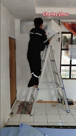 Cara aman menaikkan indoor AC agar tidak merusak pipa 🛠️❄️ #PasangAC #TutorialAC #viral #trending