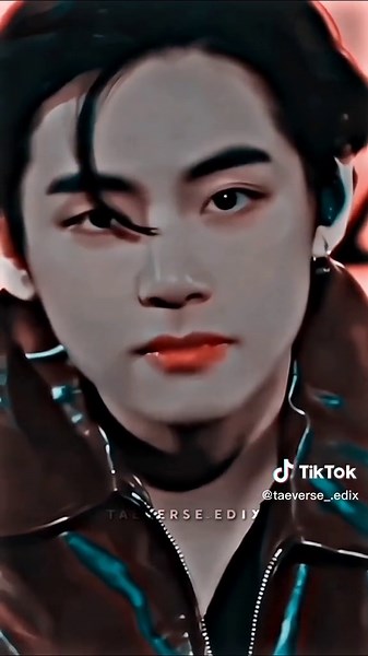 Eye Contact Compilation with BTS V: Mesmerizing Moments