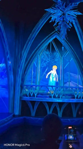 Here's how stable the video recordings of HONOR Magic6 Pro even on low light condition! Catch the word "Magic" in our Disneyland-themed posts and get a chance to win a brand new HONOR Magic6 Pro. Just screenshot and comment it. Then, share the post publicly using the hashtags below: #HONORMagic6Pro #MagicAICameraPhone #CatchTheHONORMagic One winner of HONOR Magic6 Pro and three runners up of Harman Kardon Luna HIFI Speaker will be announced during the launch of HONOR Magic6 Pro on May. | HONOR P