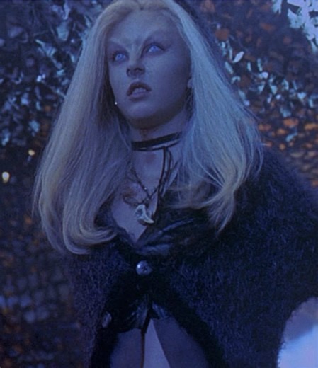 I haven’t done a Ginger Fitzgerald edit in a while, and since Halloween is tomorrow, I made one! #gingersnaps #gingerfitzgerald #halloween #katharineisabelle #fyp