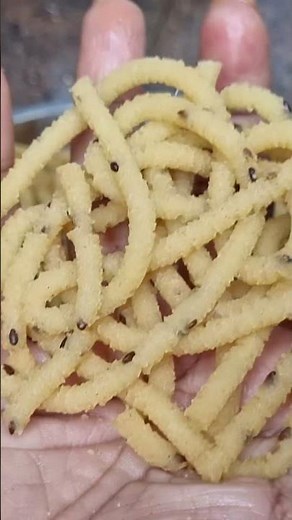10-Minute Instant Murukku Recipe!