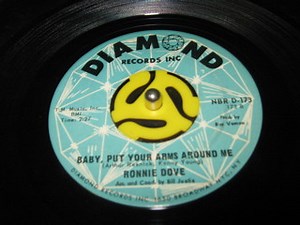 Ronnie Dove - Right Or Wrong / Baby, Put Your Arms Around Me