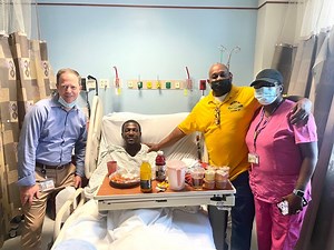 NYC Transit President Visits Subway Cleaner Who Was Attacked: MTA