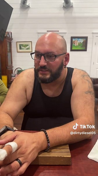 Hand Demonstration Techniques by Two Adults