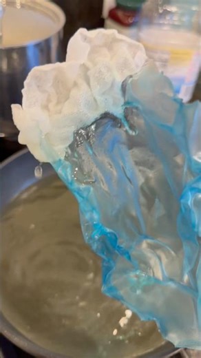 Rice Paper Waves for Cake Decorating #cakedecorating #caketopper #percyjacksoncake