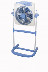 [Hot Item] High Quality 20 Inch Full Plastic Portable Box Fan DC with Handle