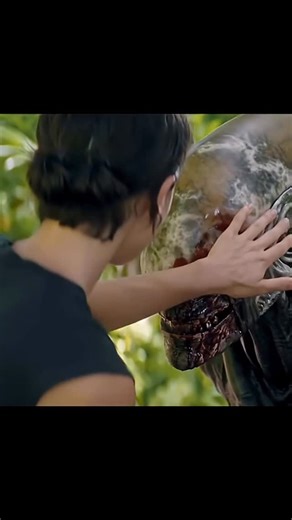 Enrique Karani on Instagram: "📚✏️ “What if Earth… wasn’t really ours?” 🌍👽 The Alien saga redefined sci-fi horror — but its legacy also leaves us asking: what if our planet is just one stop on a much bigger, darker map of the universe? 🚀💀 🌀 Alien (1979) “In space, no one can hear you scream… but on Earth, would it be any different?” 😱✨ 👉 Follow @enriquerickyjr for more! 🎬 Genre: Sci-Fi | Horror | Thriller 🕒 Runtime: 1h 57m ⭐ IMDb: 8.5/10 📺 Streaming on: Hulu, Prime Video 🎬 Credit: 20t