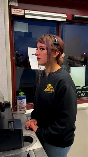 Carnitas Plate, Cheesecake Chimichanga and Horchata Order #prepareanorderwithme #foodorder #drivethru #mexicanfood