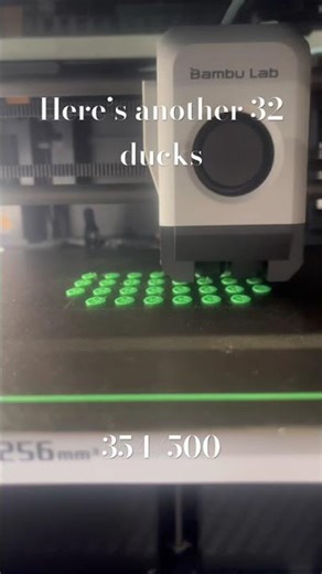 Day 32 of printing a duck per sub #duckarmy #3dprinting #3dprintingtimelapse #smallbusiness
