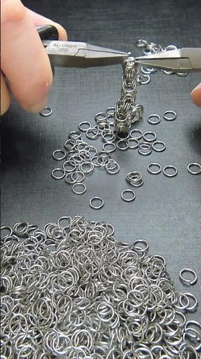 Handcrafting a Kinged Byzantine Chainmail Bracelet | Stainless Steel #chainmaille #handmade #jewelry