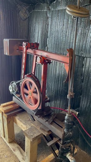 Mini Pumpjack: Water Pumping Techniques Revealed