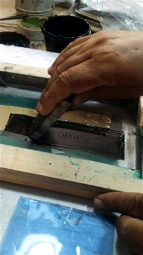 how to Fix the screen printing logo design 👌#how #howto #viral #diy #shoecraft #shorts #skills