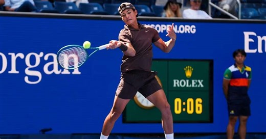 Luis Guto Miguel vai às quartas do juvenil do US Open