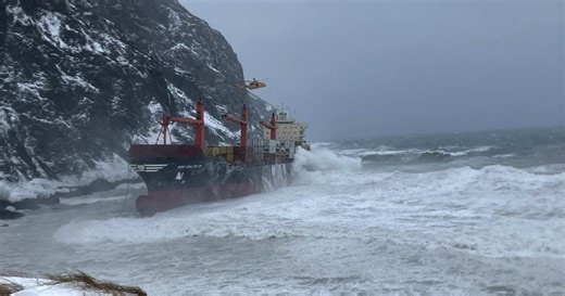 Wreck removal begins for decaying container ship run aground off Newfoundland