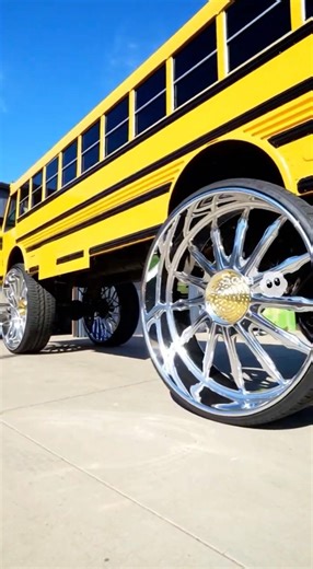 “The magic school bus 🚌 “ #explore #explorepage #pov #explorepage