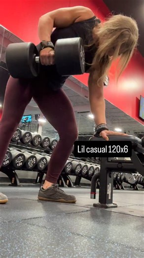 My upper has atrophied so much from sickness keeping me from the gym 😆 back to work bishes | Sarah Meyer