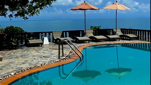 Know a Pool Technician who OWNS a Yacht ?