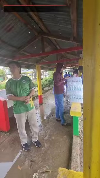 104K views · 708 reactions | The Office of the Vice President brought aid to Santa Ana, Cagayan residents affected by recent weather disturbances. Another typhoon, however, caught up to with the OVP. Relief efforts had to be put on hold as the team had to transfer to safety. | ABS-CBN News | Facebook
