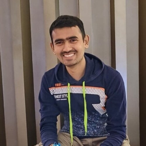 Utkarsh - Basic computer skills teacher - R46/h - 4 reviews - 4 students accompanied