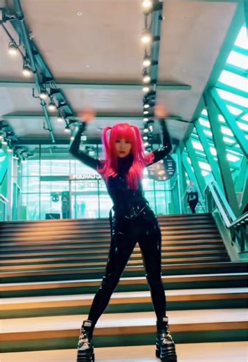 #dance #latex #cosplayer #fyp @miyuukiyo (repost)