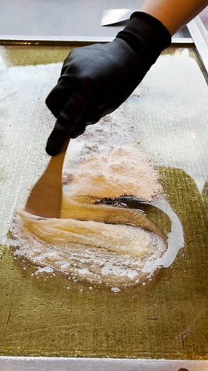 Candy making is live artwork 😘 | Rocks & Rolls Candy