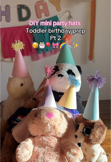 Easy Mini DIY Party Hats for Kids' Birthdays