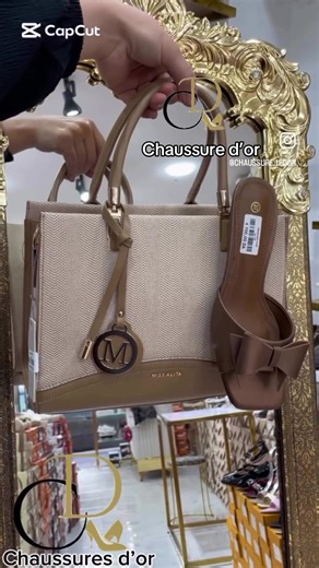 🌐 chaussure-dor.com 📲 **واتساب ** 213 784 34 49 41 ✈️ **توصيل سريع لجميع أنحاء الجزائر** #سندالات_سواريه #أحذية_سهرة #Chaussure_Dor #موضة_نسائية #فساتين_سواريه