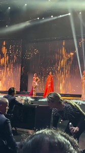 326K views · 10K reactions | Miss Venezuela en Evening Gown en la preliminar de Miss Universo 2024!!! El desfile en traje de gala es el más importante y hacerle eso a este desfile es un total desacierto! Hubiesen quitado en National Costume y listo. | Miss Venezuela Deluxe | Facebook