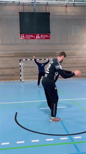 Mastering the 7m Throw: Tips for Handball Goalkeepers