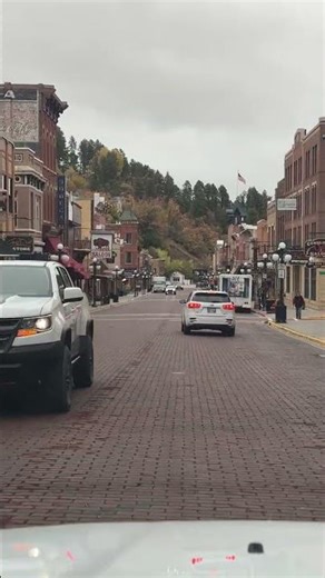 Travel: take a drive in Deadwood, South Dakota