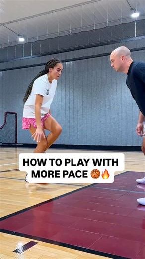 Every hooper should be training to play like this more! ✅ @teamvktry Pace change, contact bumps and using weight shifts 🫡 Doesn’t matter if you’re the most athletic player or not these are all skills that will help regardless 🔥 | Hennen Workouts