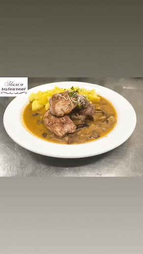 Poď k nám 😀 #marcoredtourant | Marco Restaurant