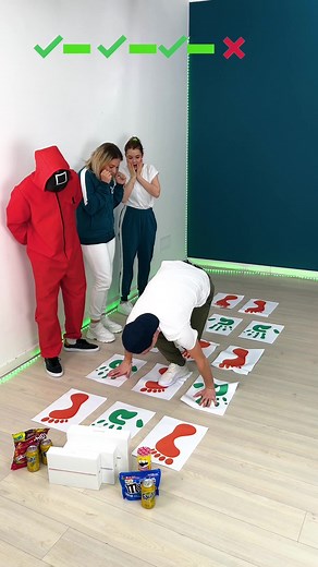 Arms legs challenge 🦶🏼✋🏽 #5mchouse #partygame #squidgame #spring