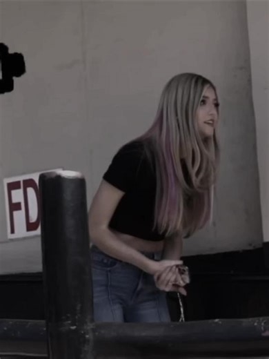 Emily Dobson Editing Videos | Squad Edits on Instagram