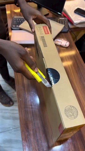 0275688447 price: 7000gh¢ 💻 Lenovo IdeaPad 5 14IRH9 – General Specifications 🧠 Processor (CPU) \t•\tChoice of Intel 13th-Gen H-series CPUs: \t•\tIntel Core i5-13420H – 8 cores (4P 4E), up to 4.6 GHz, 12 MB cache \t•\tH- high performance CPU 🧠 Memory (RAM) \t•\t8 GB LPDDR5-5200 💾 Storage \t•\t512 GB M.2 2242 PCIe® NVMe® SSD options 🖥 Display \t•\t14″ WUXGA (1920×1200) touchscreen \t•\tIPS panel with 300 nits brightness, 16:10 aspect ratio (typical) \t•\tSome configurations use OLED display w