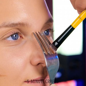 346K views · 357 reactions | Schau dir die Transformation von Frauen aus 3 Generationen an! Jetzt sehen sie ganz anders aus!: | 5 Minuten Tricks SPIEL | Facebook