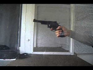 Shooting Comparison of Smith & Wesson Model 27 and 686