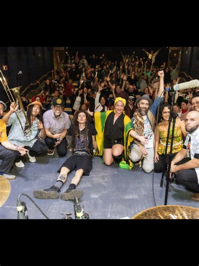 💥💚💛♥️¡OLINKA está sonando una vez más!💥💚💛♥️ Queremos invitarles a qué nos sigan,nos escuchen y acompañen a los próximos shows con Olinka & Masehuali para celebrar la vida a ritmo de reggae fusión Sábado 21 de marzo en @Souldread Mexico 9pm Domingo 22 de marzo en @FaroTláhuacOficial 2pm Jueves 2 de abril 9pm en @Foro Hilvana para celebrar mi cumpleaños Síguenos en todas las redes sociales y plataformas digitales @olinkaoficial ✴️Fechas disponibles ✴️ #olinka #musica #reggae #concierto #sing