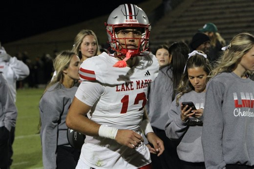Lake Mary earns 7A football state title on Hail Mary touchdown