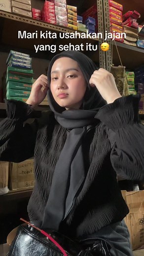 Exploring Unique Packaging for Colorful Products