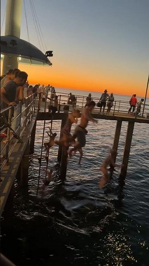 Jetty Jumping off the Brighton Beach Jetty. South Australia #onlyinaustralia