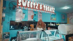 Rupa Taapa is the most talented Reggae dancehall Artist in The Gambia.Please watch the full video ft Uche X Mass187 on YouTube Click The Link https://youtu.be/RUAK6DwBsak?si=0SV1v1P2dEAP5SRc #taapaworld | What's On - Gambia